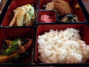 だるまランチ